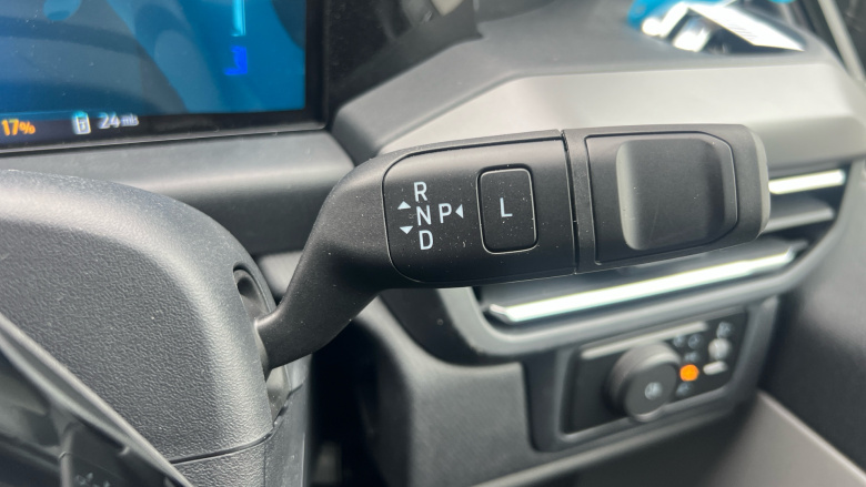 Ford Tourneo Custom 340 L1 Electric Rwd 160kW 65kWh H1 Titanium X 8 seater Auto